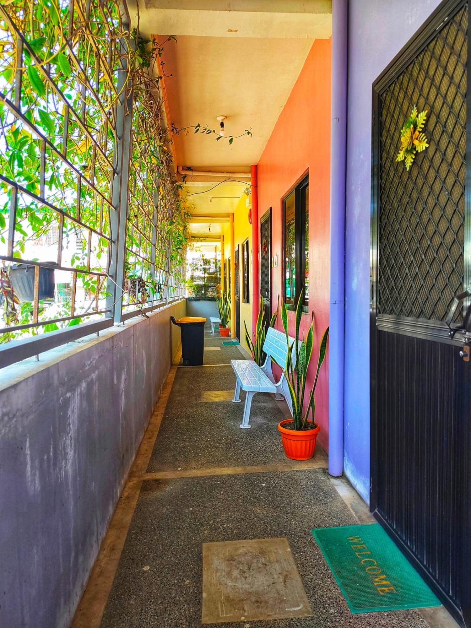 Monte Rio Gardens Bed & Breakfast Alaminos Bagian luar foto