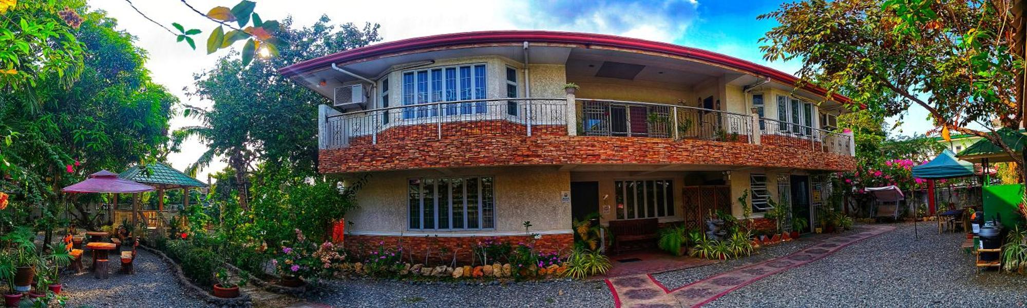 Monte Rio Gardens Bed & Breakfast Alaminos Bagian luar foto
