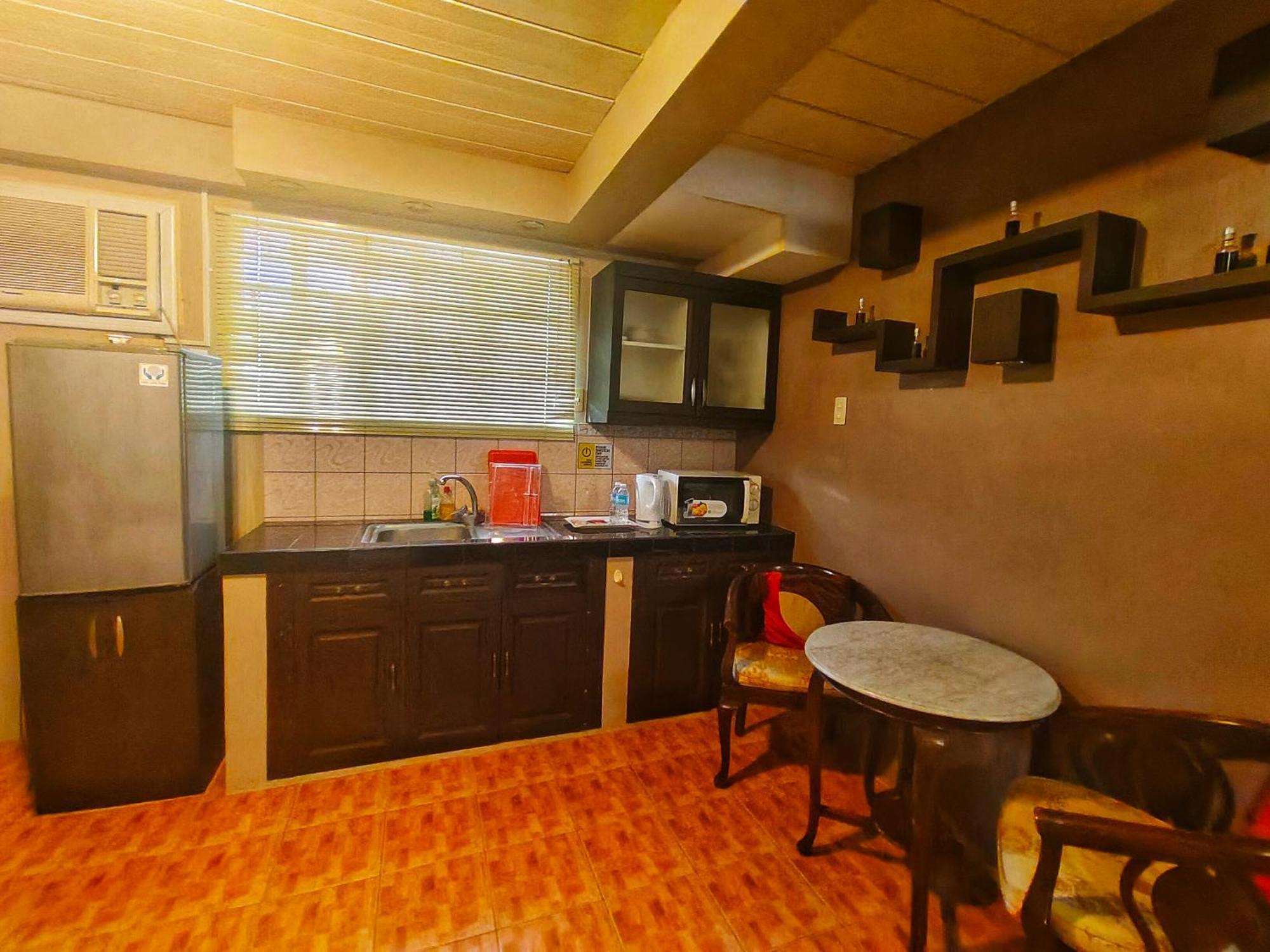 Monte Rio Gardens Bed & Breakfast Alaminos Bagian luar foto